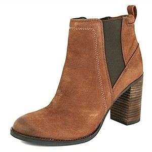 NEW Franco Sarto Odette chestnut brown Suede Booties 7